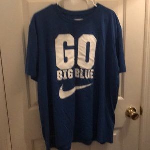 🌸Final Price 🌸 Kentucky t-shirt